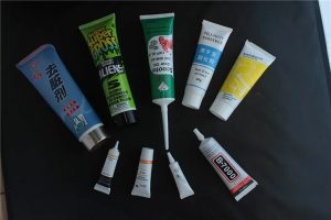 Ultralydforsegling kosmetisk rørfyllingsmaskin